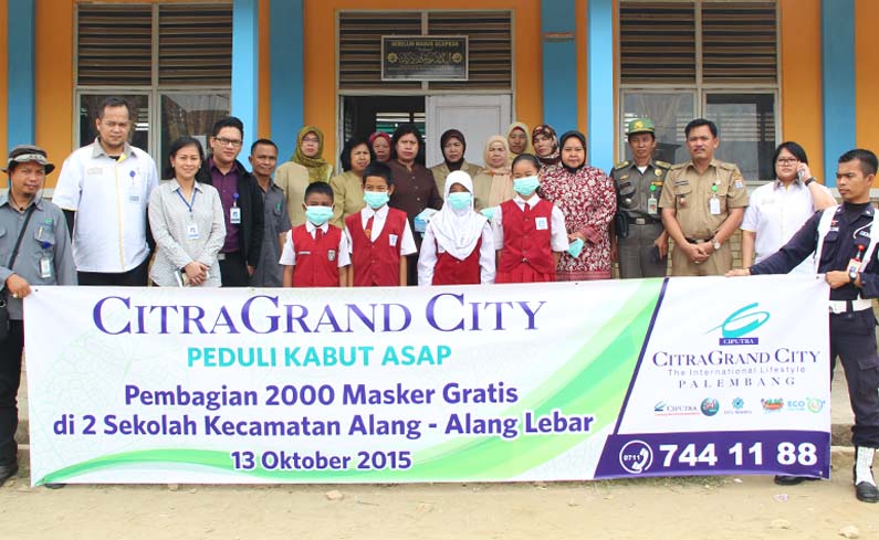 Peduli Kabut Asap, CitraGrand City Bagikan 2000 Masker