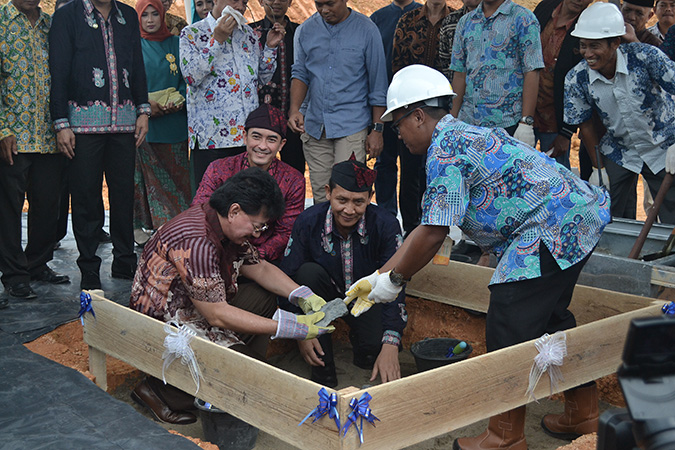 Peletakan Batu Pertama TK-SD Al Azhar 57 di CitraRaya City Jambi