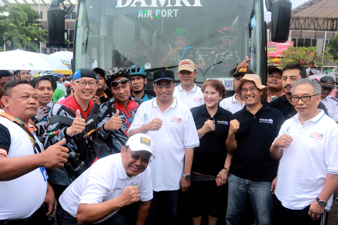 Menhub Resmikan Shuttle Bus CitraRaya – Bandara Soekarno Hatta