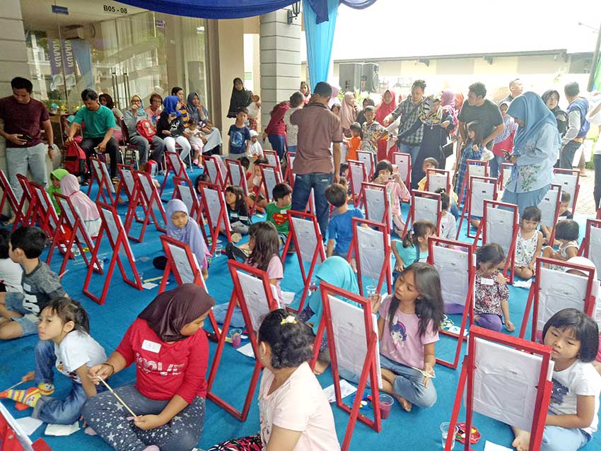 CitraLake Sawangan Gelar Lomba Mewarnai Tshirt
